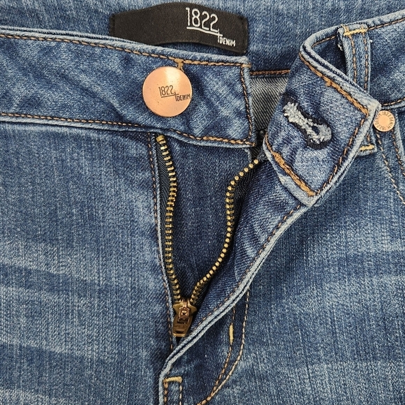 1822 Denim Women's Size 10 Raw Ankle Distressed Stretch Blue Jeans - Picture 5 of 10